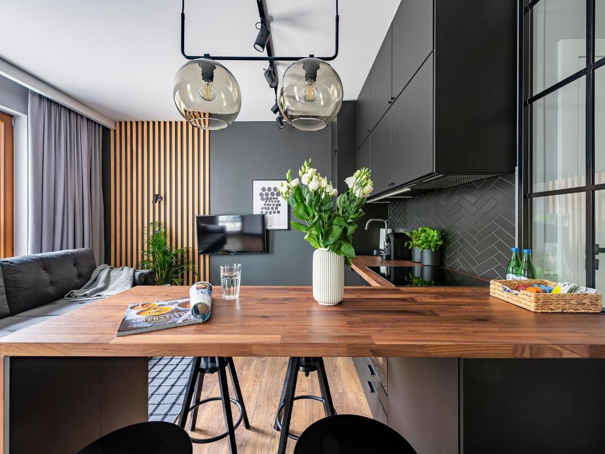 Yoursecondflat Grzybowska Metropoint Warschau Buitenkant foto